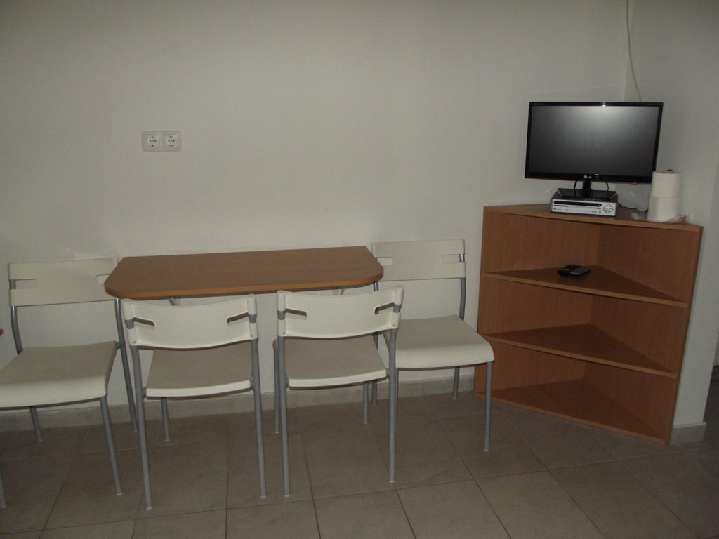 Sarkany Apartman, Sarkany Wellness Es Gyogyfuerdo Нірбатор Номер фото